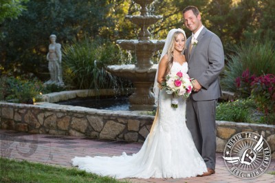 Austin wedding photographer at Nature's Point.