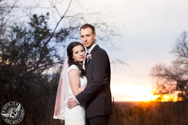 Austin wedding photographer at Kindred Oaks