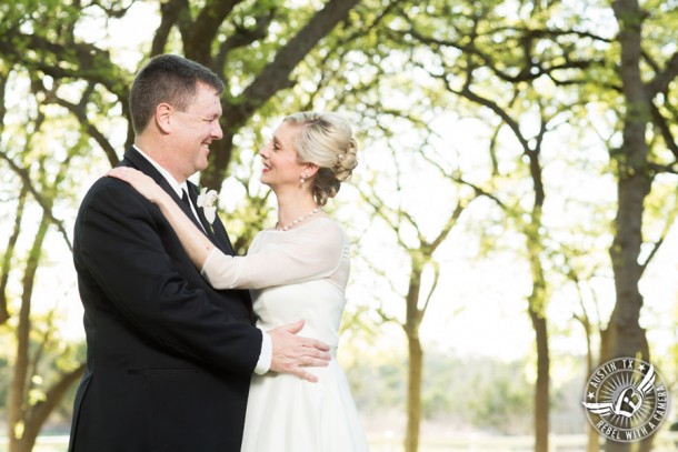 Elegant pictures of a wedding at Angel Springs in Georgetown, Texas